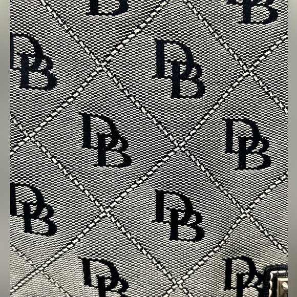 DOONEY & BOURKE Greta Collection - Picture 16 of 16